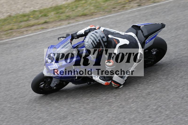 /09 19.04.2026  Caremotion get faster ADR/Gruppe rot/177